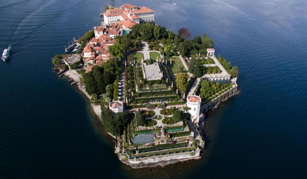 Isola Bella Apartments, Suite 斯特雷萨 外观 照片